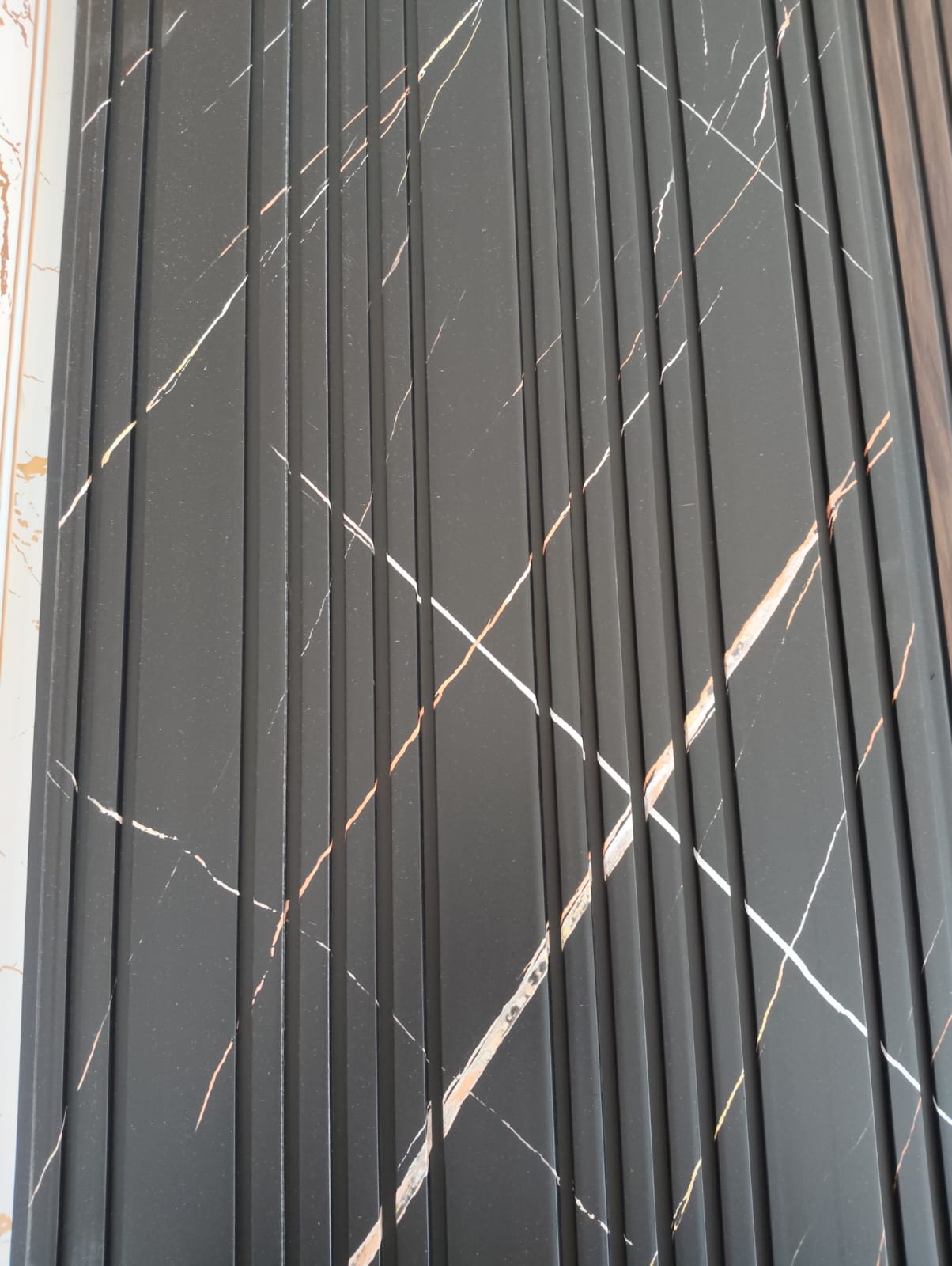 Black WPC Louver | 9.5 Feet * 1 Feet